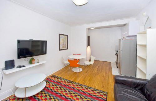 Modern Midtown East Apartments in NYC - Foto 29