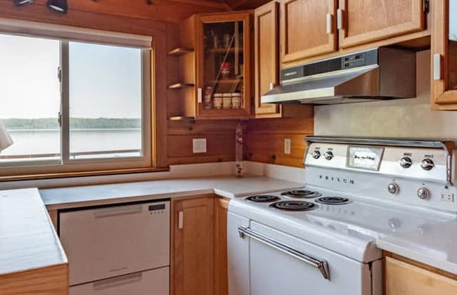 Red Cedar Haven in Sidney - Photo 4