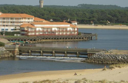 Les Landes avec piscine et près du lac - Photo 11