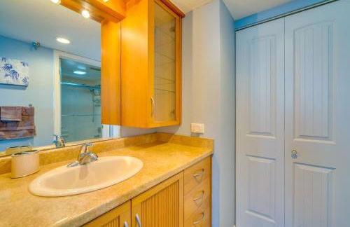 Tropical Retreat with Pool and Tennis Courts in Hudson - Foto 13