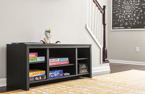 Chic 3BR Home with Fire Pit-Private Yard-Family Friendly - Foto 12