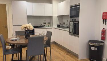 1 bed home away from home - Foto 5, stove, dishwasher