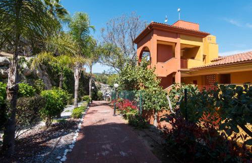 RentAndHomes Reserva de Marbella - Photo 17