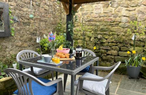 Beautiful 2-bed Cottage in Heysham Village - Foto 49