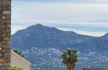 Résidence Libertà - T4 spacieux, calme, lumineux, centre ville, loggia et balcon - Foto 1