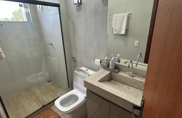 Casa de alto padrão com piscina,quadra e jacuzzi em condomínio - Foto 36