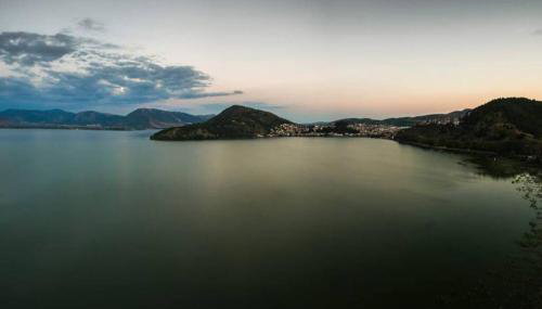 ΔΙΧΩΡΟ ΔΙΑΜΕΡΙΣΜΑ ΣΤΗΝ ΚΑΣΤΟΡΙΑ - Foto 1