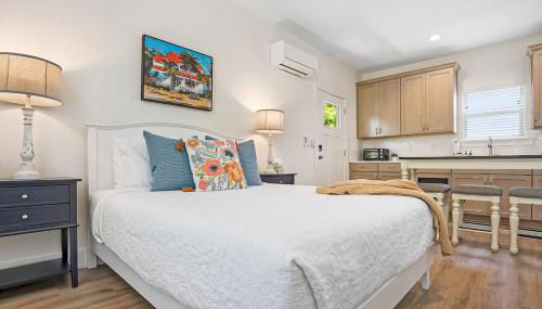 New Private Apt in Uptown St Aug Walk Everywhere - Foto 2