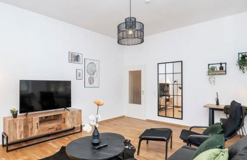 Center Elegance Light Apartment - Photo 16