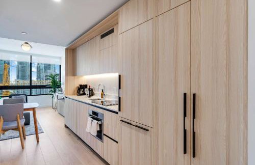 Sky Corner Residence- Pool Parking Amenities - Foto 10