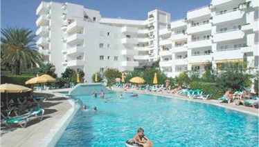 Hamilton Court Apartments - Foto 2