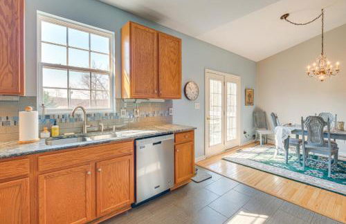 Private Deck and Views Rural Virginia Escape - Foto 10