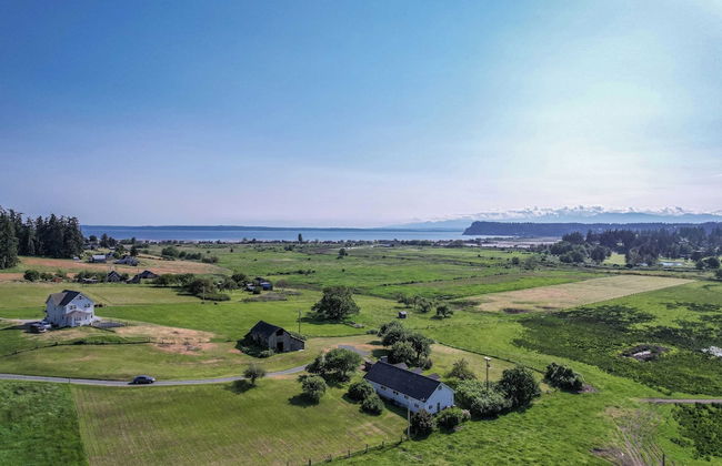 Bayview Together Farm by Avantstay A+ Location - Photo 31