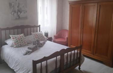 jolie maison dans petit village - Foto 25