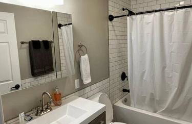Downtown Albany 2 Bedroom Workstation at The Mark - Foto 7