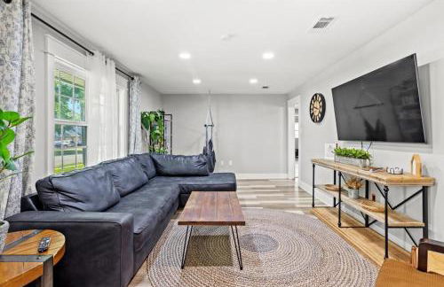 Ranch Home Gem 5BR Home Sleeps 12 with Game Room - Foto 9