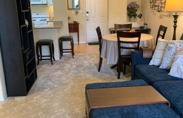 Exclusive Top Floor 1 bedroom in central Irvine one month min - Foto 4