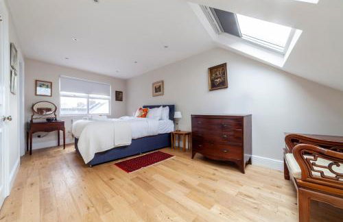 Stylish 3 BDR apartment wfree parking and garden - Foto 2