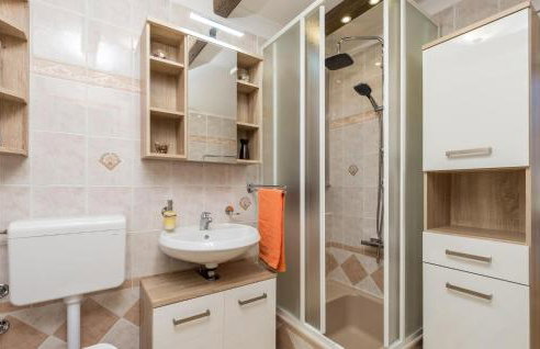 Cozy Home In Vele Mune With Wifi - Foto 48