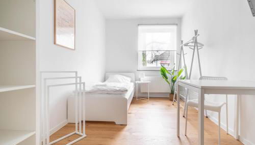 B16 Workers Home - Photo 4