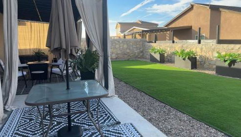 Westside El Paso Modern Retreat! - Foto 3