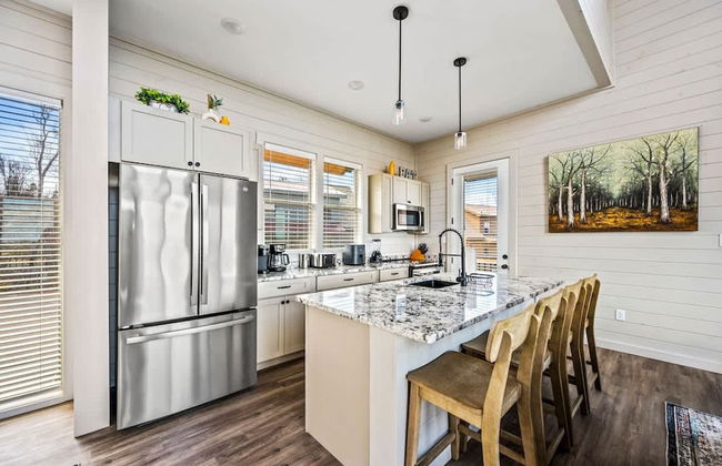 NEW Lake Cabin Sleeps 14 Indoor Pool Hot Tub - Foto 5