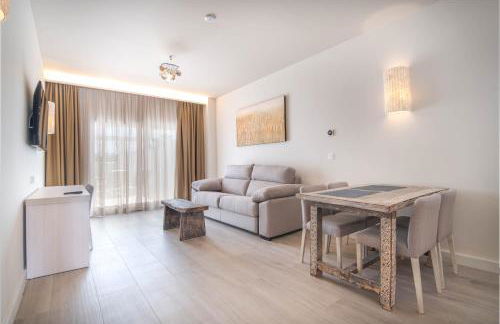 Aljarafe Suites by QHotels - Photo 22
