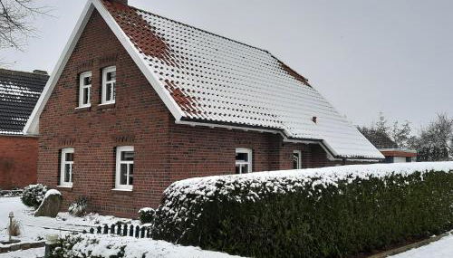 Tolles Ferienhaus in Pilsum - Ferienhaus Trientje - mit Garten und überdachter Terrasse - Foto 2