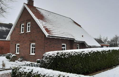 Tolles Ferienhaus in Pilsum - Ferienhaus Trientje - mit Garten und überdachter Terrasse - Foto 2