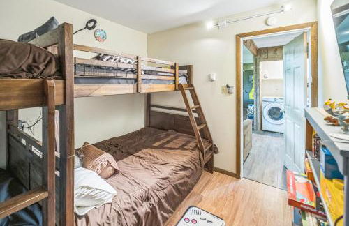 Charming Porter House in the heart of the Poconos chalet - Foto 19