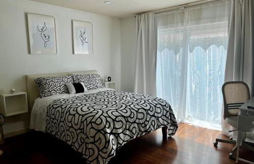 Spacious Home Steps from Huge Park and Outdoor Fun - Foto 18