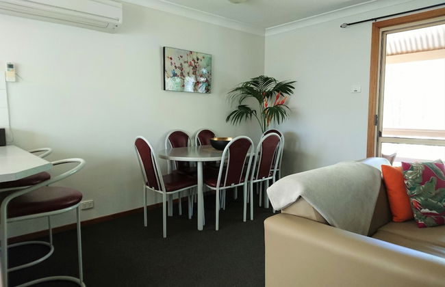 Chiltern Lodge - Photo 7