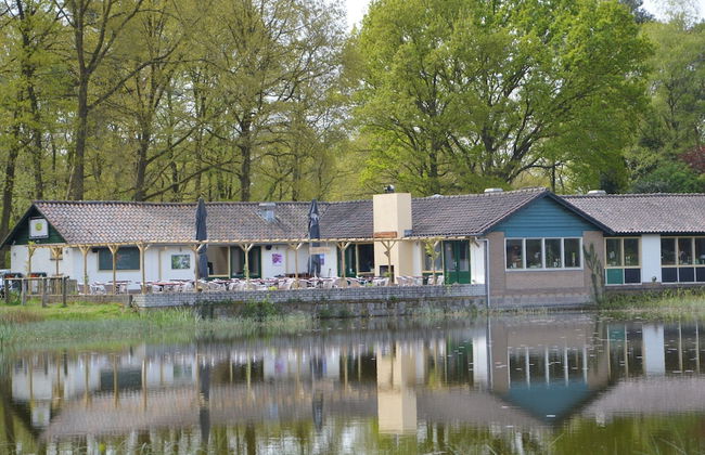 Inviting Holiday Home in Stramproy With Terrace - Photo 32