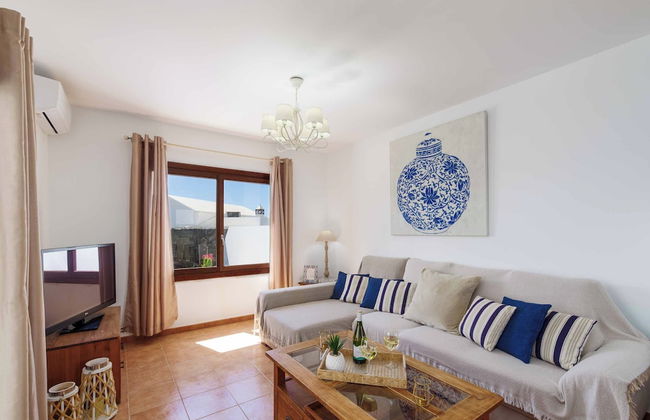 Villa Rioja - Photo 3