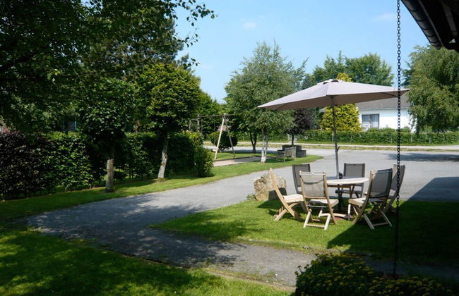 Nice Holiday Farmhouse Located in Sourbrodt near Ski Resort of Ovifat - Foto 30