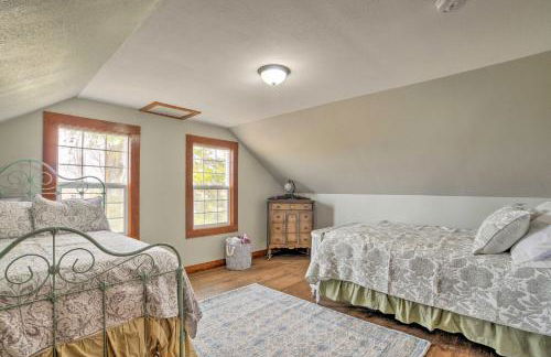 Secluded Bonanza Home with Antique Furnishings - Foto 25