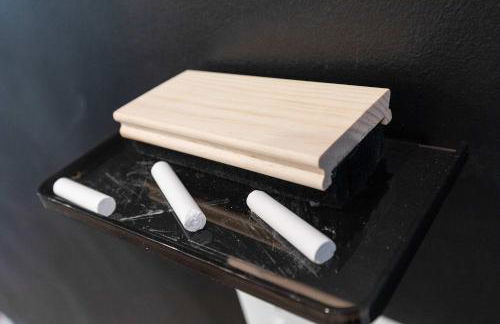 Private Home with Rooftop Game Room near Downtown - Foto 61