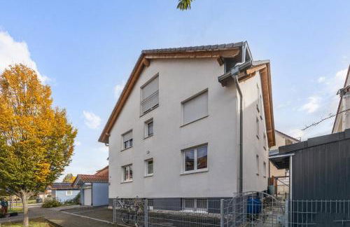 Kaiserstuhl Oase - 4BR, Küche, TV`s, Waschtrockner, Innenhof - Foto 17