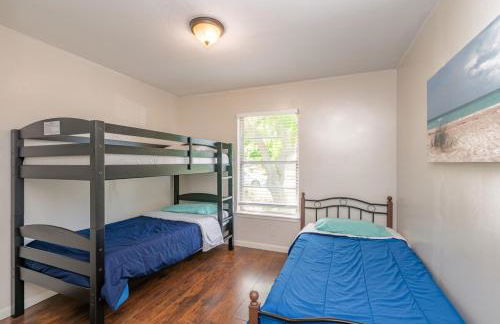 Game Room, POOL & Fire pit at the Medical center - Foto 27