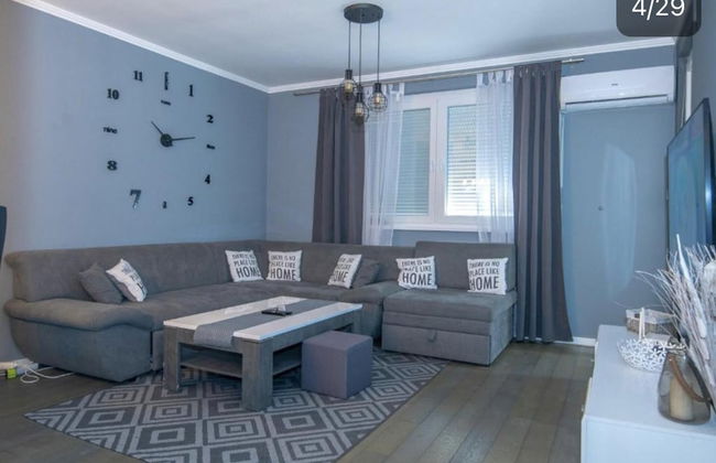 Beautiful Athena Apartment Located in Lukavica - Foto 12