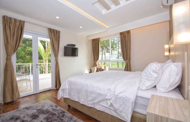 Villa Kota Bunga Puncak 4 Bedroom - Photo 5