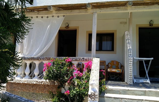 Relaxing Studio With Veranda 'n Garden - Foto 10