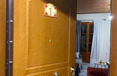 1924 Studios 1 - Photo 4