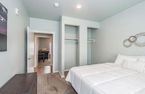 Bringham's Mill Apartments Perfect for Groups Full Kitchen Gym and Free Parking - Photo 53