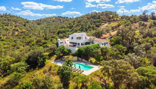 Villa Eiras Altas Grande by Portucasa - Photo 3