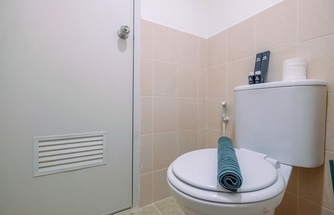 Comfortable 2BR Apartment at Podomoro Golf View - Photo 18