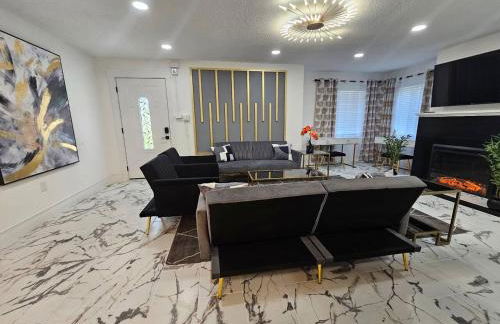 Stylish Duplex walkTO Lake Eola Orlando. Sleeps 8 - Foto 36