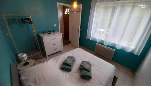 Bonheur des prés, T2 jardin, parking - Foto 3, towels, wardrobe