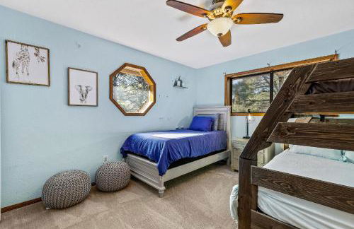 Sensational Burning Tree 4 bed 3 bath Retreat in the Country Club - Photo 31