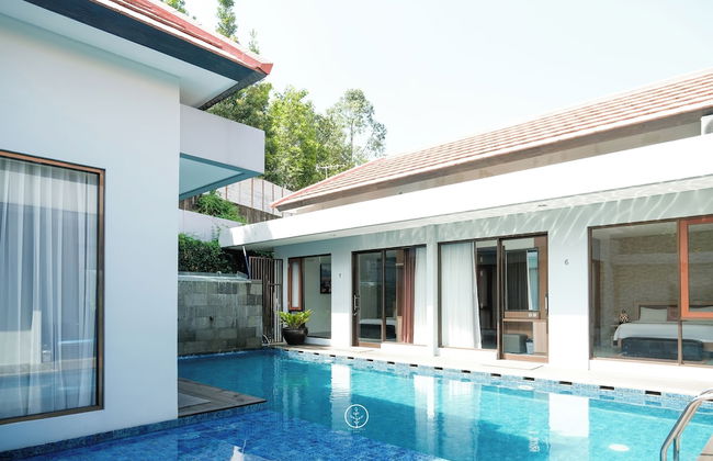 Kirei Mountain View 7BR Villa with a Private Pool - Photo 33